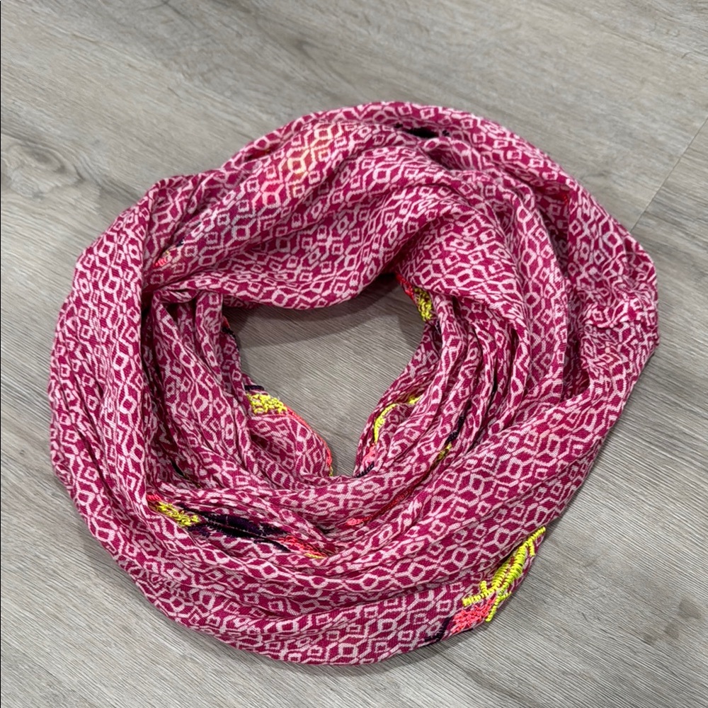 Like New! Pink Patterned Women's Scarf